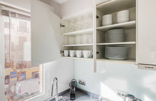 Moncloa-Aravaca Apartment | Blueground | Argüelles, elevator, nr landmarks