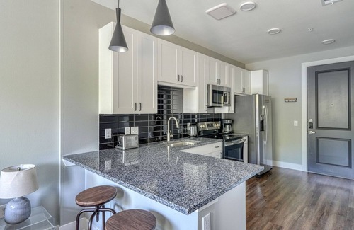 McNeil Apartment | Blueground | Austin, pool, nr Walnut Creek Park