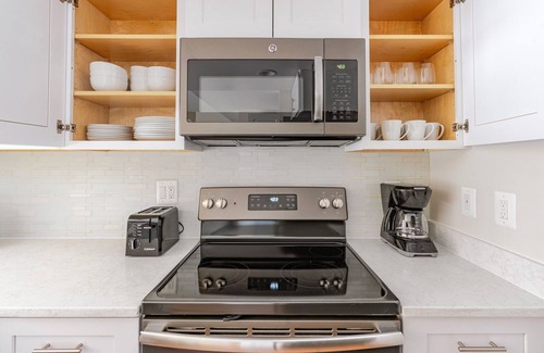 Court House Apartment | Blueground | Clarendon, fitness center, nr Arlington Cemetery