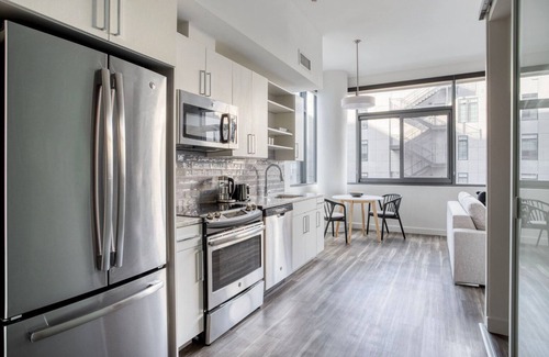 West End Apartment | Blueground | Dupont Circle, pool, nr Lincoln Memorial