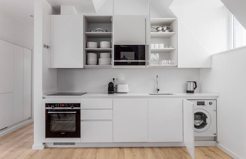 Benfica Apartment | Blueground | furnished, move-in-ready home