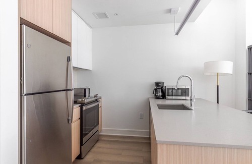 Gowanus Apartment | Blueground | Gowanus, pool & w/d, nr park