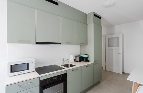 Iselin Apartment | Blueground | Iselin, fully furnished + w/d