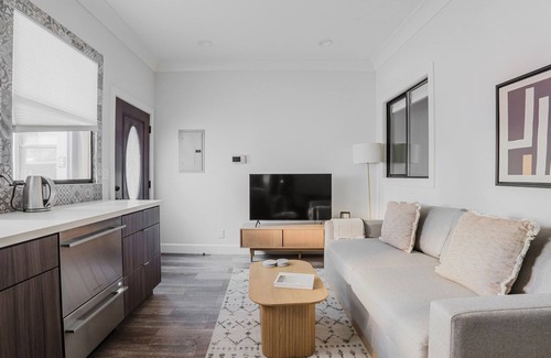 Crescent Park Apartment | Blueground | Palo Alto, AC, w/d, nr university
