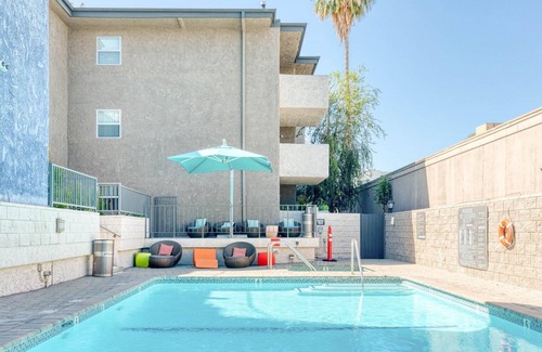 Pasadena Apartment | Blueground | Pasadena, pool & AC, nr Caltech