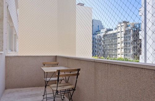 Sao Sebastiao da Pedreira Apartment | Blueground | Santo António, totally furnished