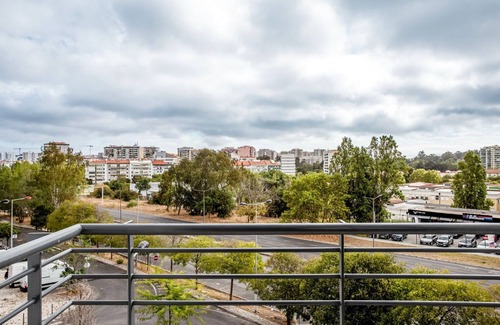 Lumiar Apartment | Blueground | Telheira, fully furnisheds