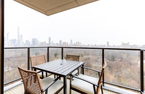 Uptown Apartment | Blueground | Upper East Side, AC, nr park