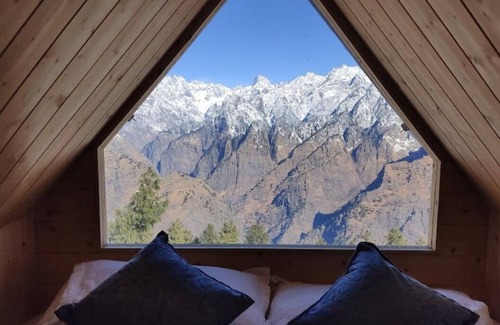 Auli Hotel | Bluepoppy Resort Auli