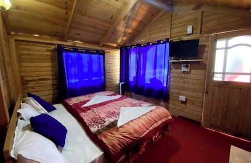 Auli Hotel | Bluepoppy Resort Auli