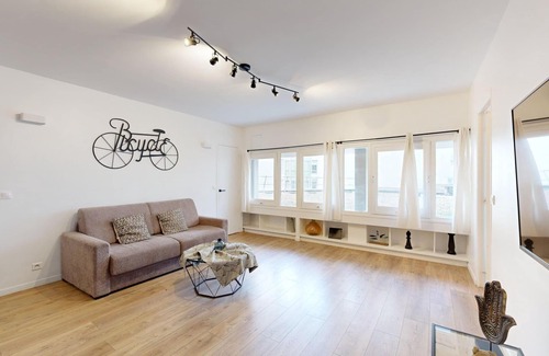12th Arrondissement Apartment | Bluestay 69 - Charming apartment in Paris
