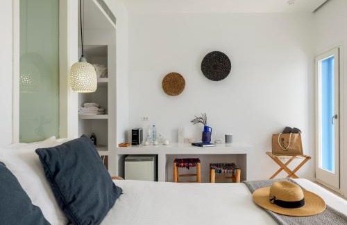 Little Venice Bed & Breakfast | Bluetopia Suites