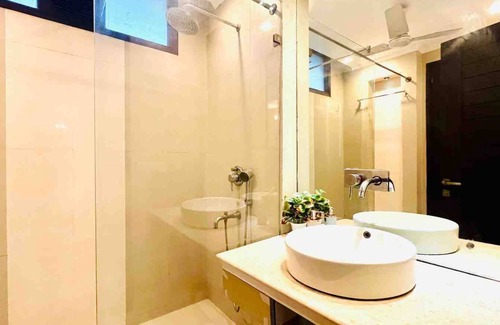 Greater Kailash I Apartment | BluO 2BHK - M Block Mkt @ Greater Kailash