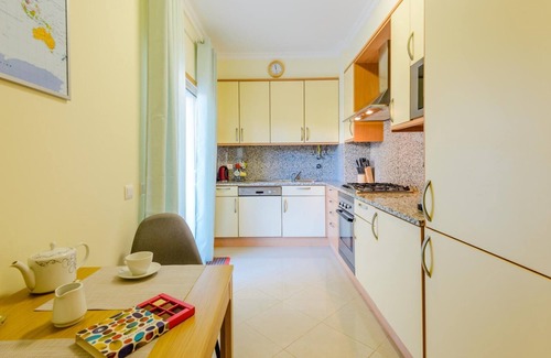 Albufeira Apartment | BnB Homes Ocean view Apartment with huge 3 Terrace, Swimming pool & Tennis court