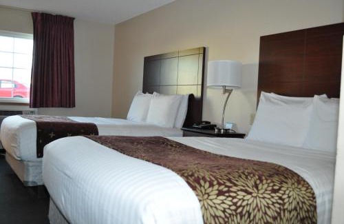 Broken Bow Hotel | Boarders Inn & Suites by Cobblestone Hotels - Broken Bow