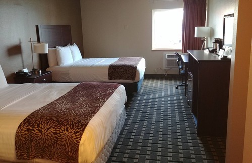 Broken Bow Hotel | Boarders Inn & Suites by Cobblestone Hotels – Broken Bow