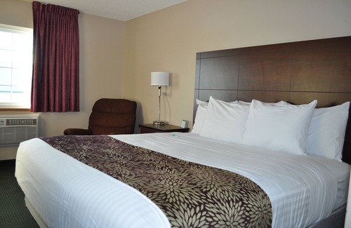 Broken Bow Hotel | Boarders Inn & Suites by Cobblestone Hotels – Broken Bow