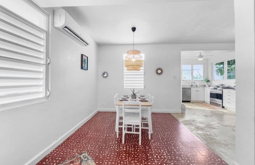 Maleza Baja House | Boardrider’s Paradise House @ Aguadilla W/Parking
