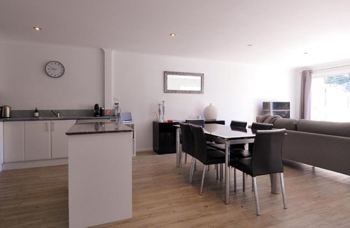 Narooma Apartment | Boardwalk Apartment 6