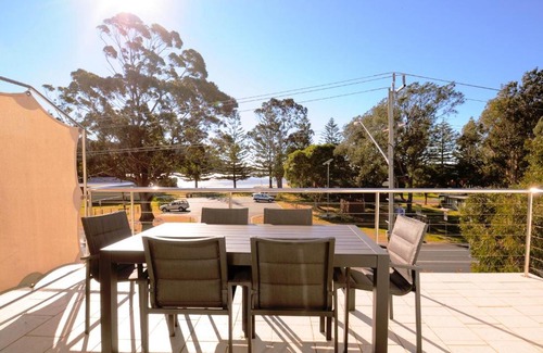 Narooma Apartment | Boardwalk Apartment 6