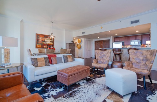 Baytowne Wharf Resort | Boardwalk Breeze-Spacious 2 bedroom 2 bath with pool in the Village