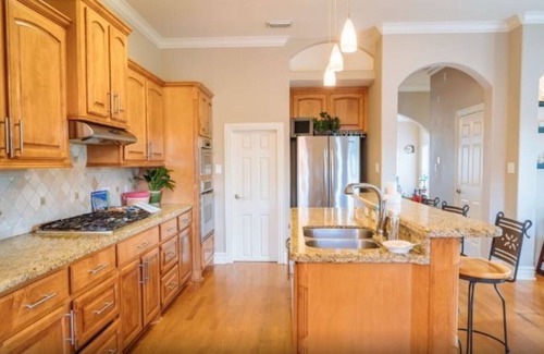 Clear Lake Shores House | Boardwalk Home One Block to Kemah Activities