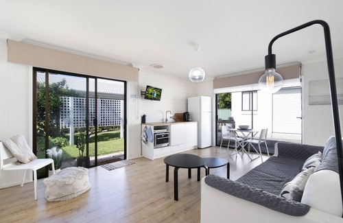 Balcolyn House | Boat Harbour Haven - House & Studio!