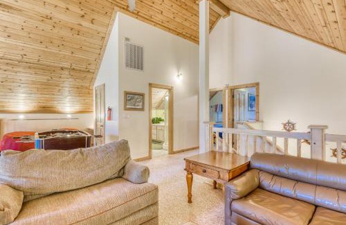 Serene Lakes House | Boat House