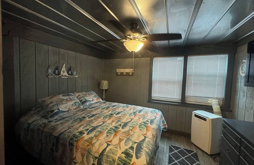 Steinhatchee Cabin | Boat House with Deep Water Dock