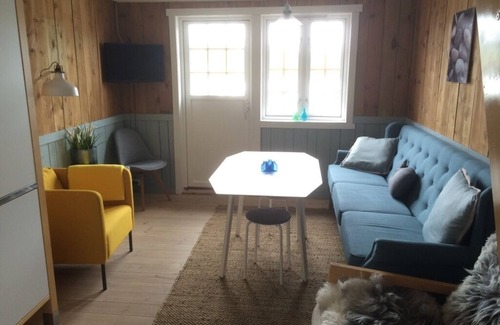 Afjord Apartment | Boathouse Apartment With sea View, Floating Sauna and Floating Garden With bbq