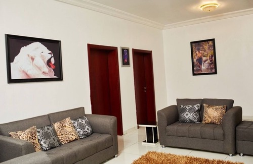 Lekki Phase 1 Apartment | Bode Apartments - NVB