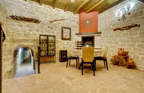 Cihuri House | Bodega La Tomata