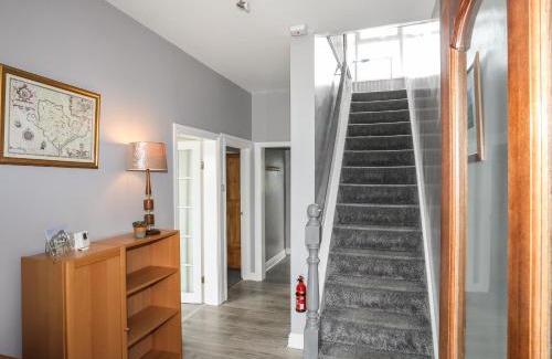Holyhead House | Bodlasan Groes House