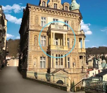 Karlovy Vary Apartment | Bohemian City - Amazing View, Garage