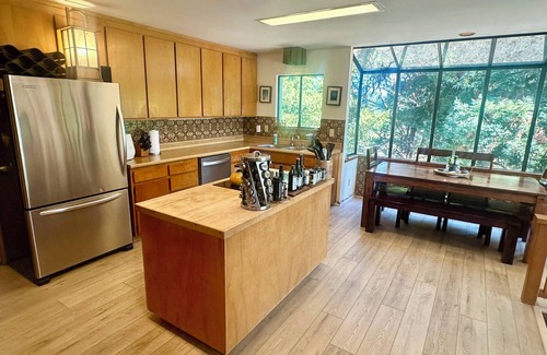 Sebastopol House | Bohemian Wine County Sanctuary on 4 acres in Sonoma County