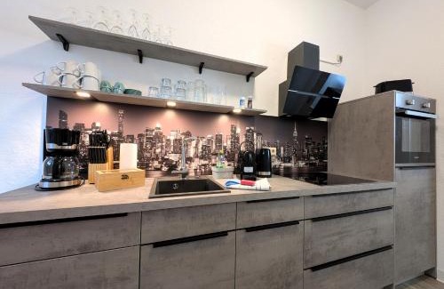 Erfurt Old Town Apartment | BohnApartments Stauffenberg City - Parkplatz - 2 Badezimmer - 3 Schlafzimmer - WLAN