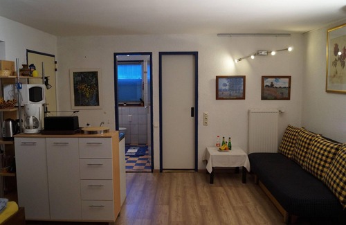 Mueggelheim Apartment | Bohne's '2er Müggelwaldzimmer' ruhiges und gemütliches Appartement in Köpenick mit Gartenplatz