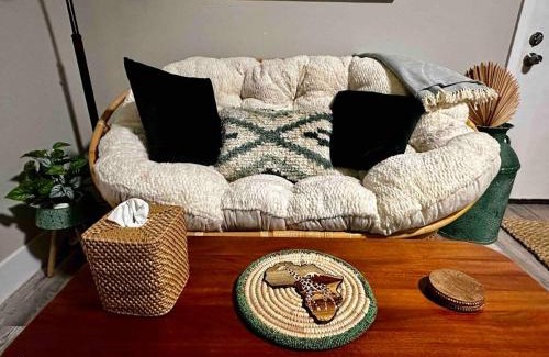 Turner Park Apartment | Boho Bungalow near TU/DT/Cherry St/Expo Center