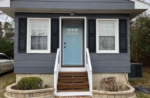 Apex House | BOHO BUNGALOW - STEPS FROM HISTORIC DOWNTOWN APEX