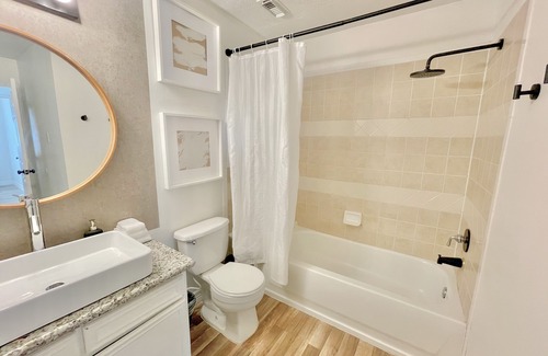 Humble House | Boho Chic Cottage Near IAH