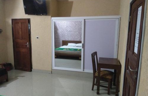 Abomey Hotel | Bois vert Hôtel