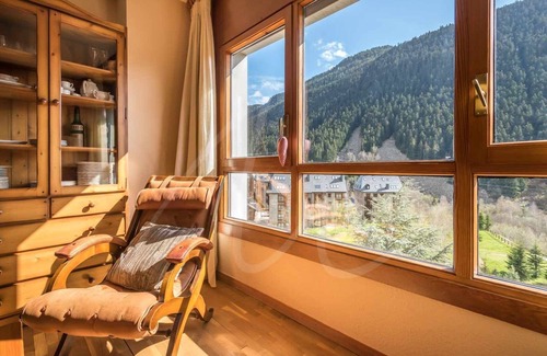Baqueira Apartment | Bonaigua 409 by SeaMount Rentals