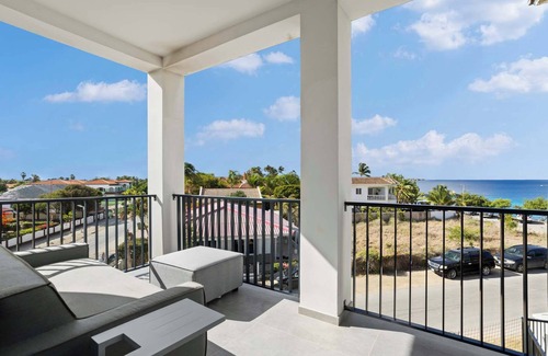 Playa Apartment | Bonaire Beach Apartment 9 with communal pool and diving facilities