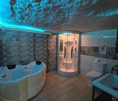 Paterna Apartment | BONITA CASA CUEVA CON JACUZZI