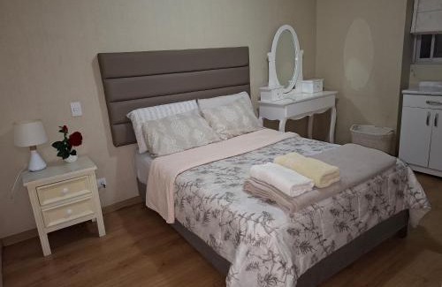 Santa Beatriz Apartment | Bonito Departamento con estacionamiento, vista a parque y estadio nacional, muy tranquilo