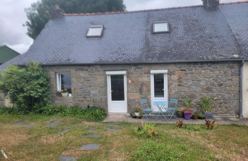 Rostrenen House | Bonne Nouvelle B&B
