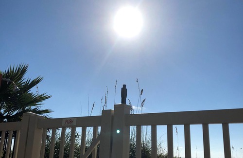 Belle Vista Condo | BOOK 7 AND SAVE 10% SPRING BREAK DATES AVAILABLE DIRECTLY ON ST PETE BEACH!