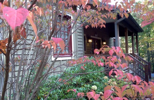 Cedar Hill House | Book Now Discounted Vacay DEALS ! Cashiers Top Guest Rated Luxury Mtn Home!