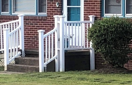 South Richmond House | Boomer's pad