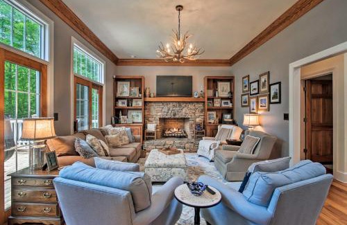 Boone House | Boone Home with Fire Pit - Near App Ski and Sugar Mtn!
